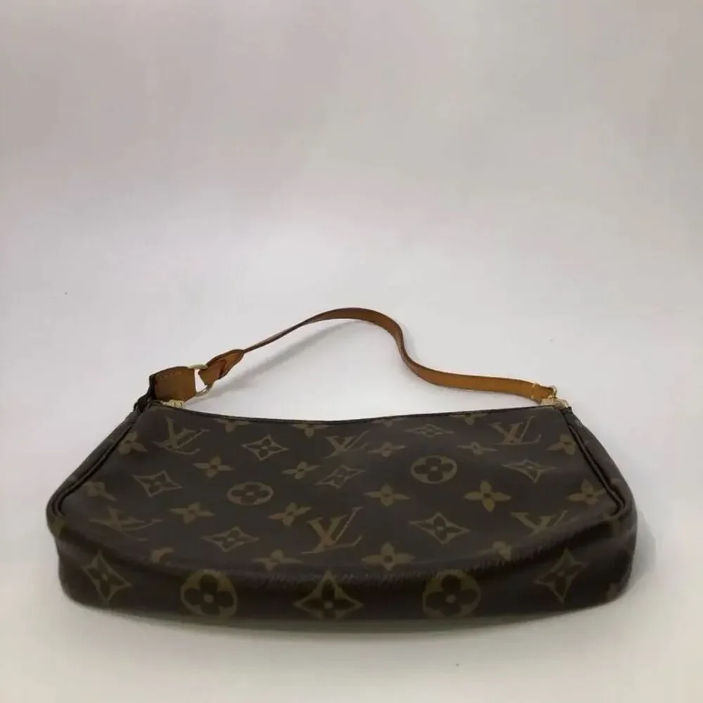 Louis Vuitton Women Pre-Loved Bag Very Good Condition